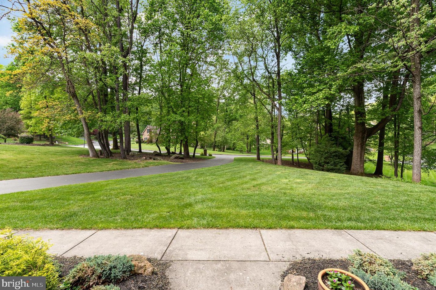 675 Hunters Ln, Alpine, PA 17339