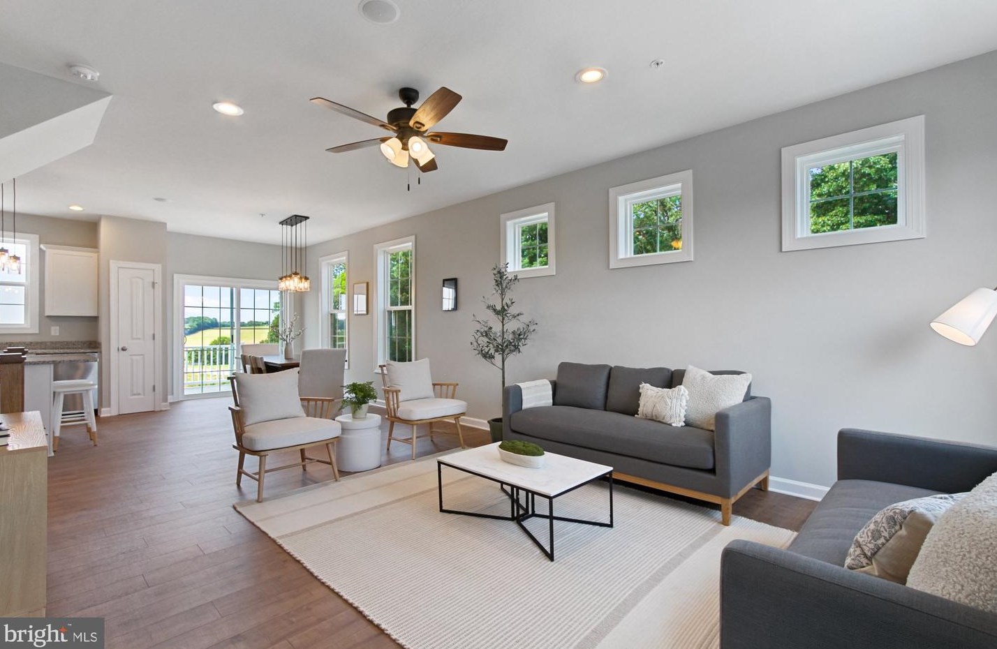 202 Ctr St, Hanover PA 17331-2829 exterior