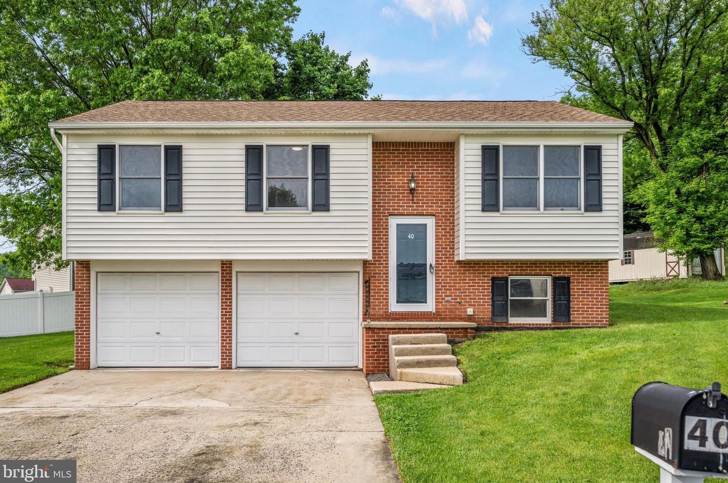 40 Delaware Dr, York Haven, PA