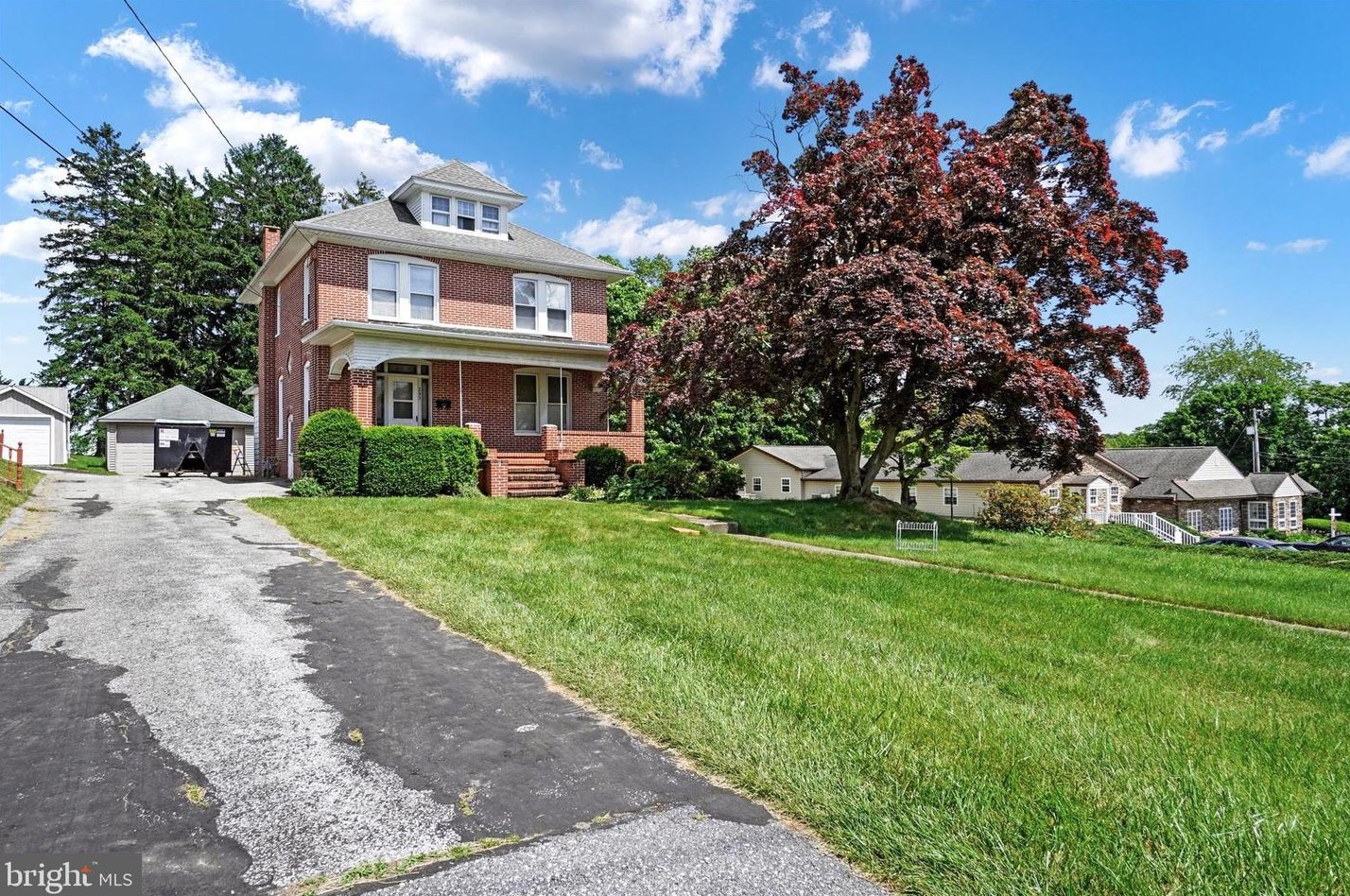 243 S Main St, Shrewsbury, PA 17361