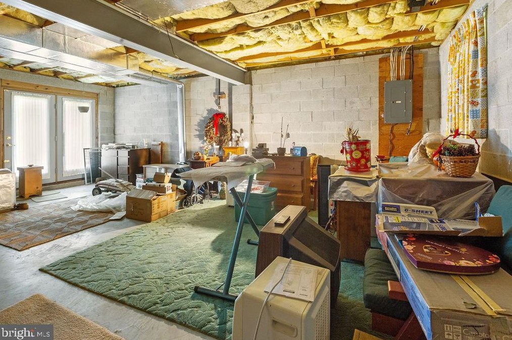 354 Jasmine Dr, Hanover PA 17331-3465 exterior