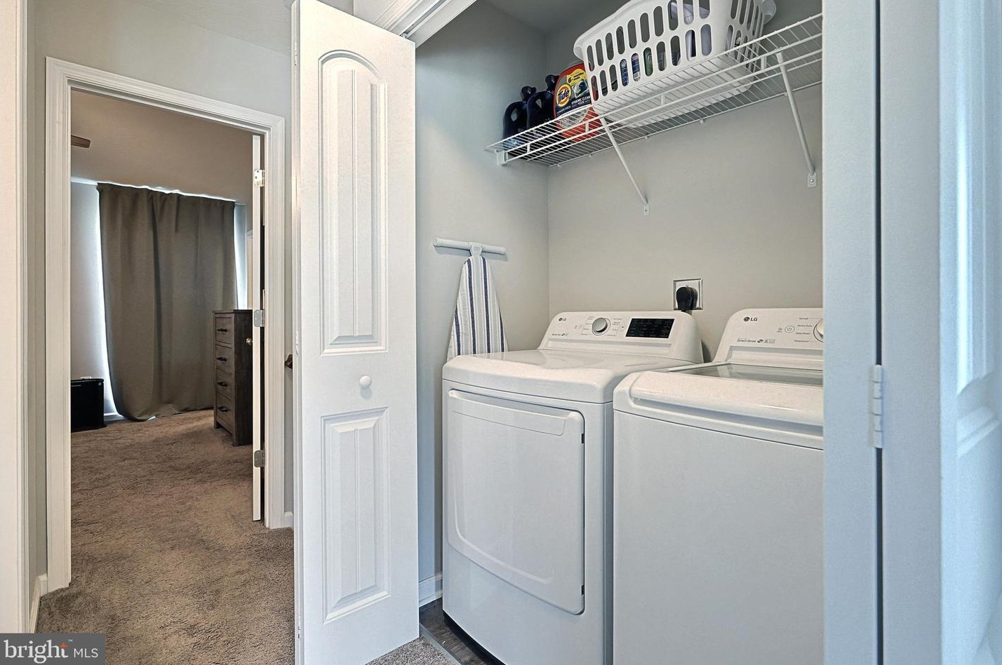 48 Overlook Dr, Hanover PA 17331-9136 exterior