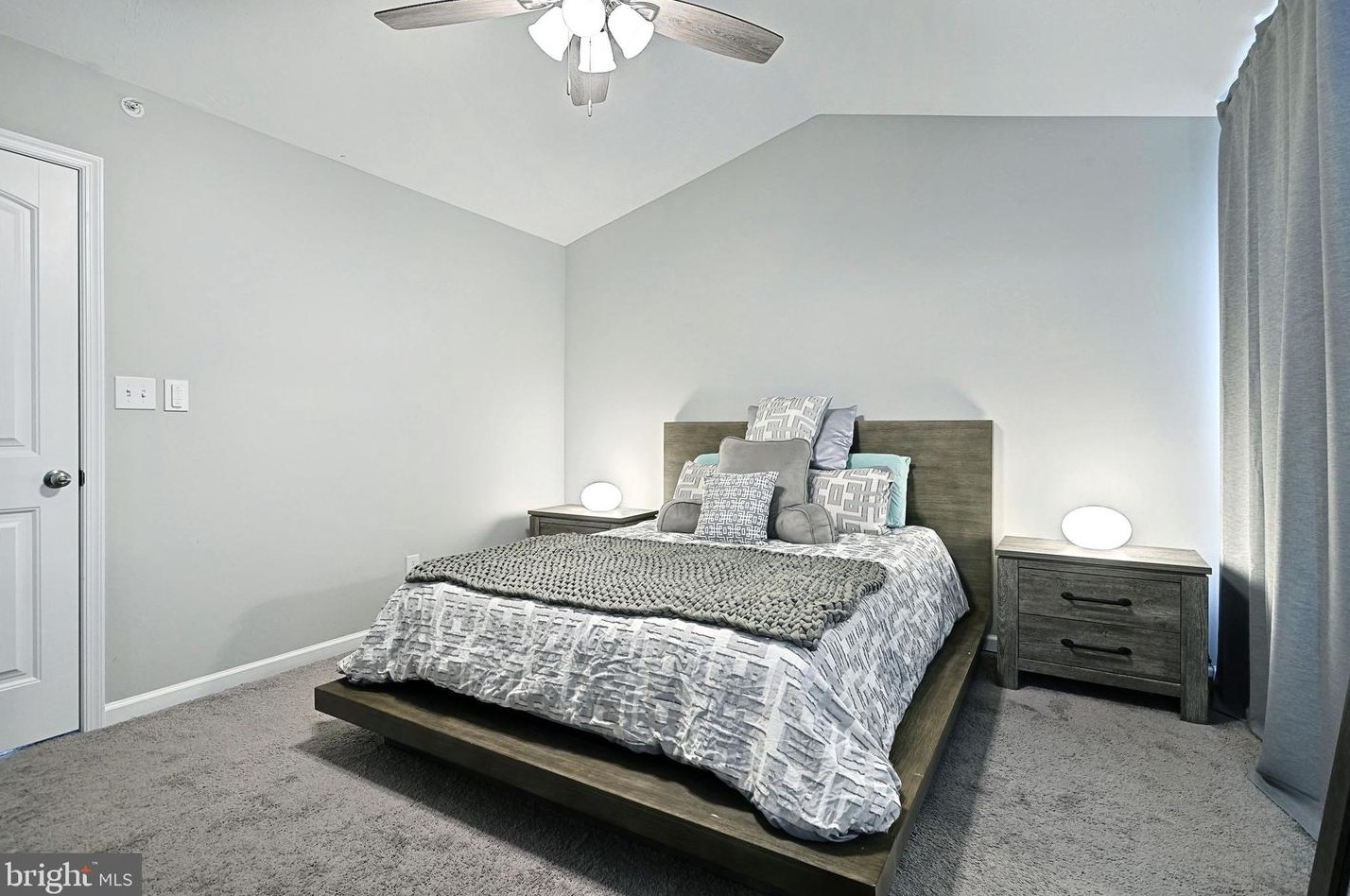 48 Overlook Dr, Hanover PA 17331-9136 exterior