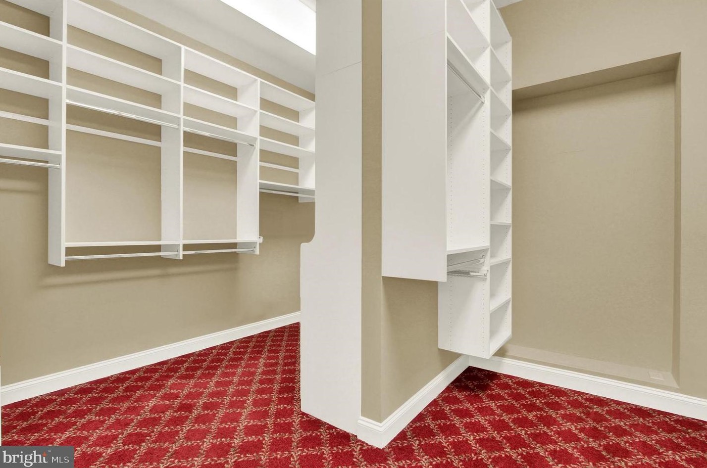 280 Thornhill Dr, Hanover PA  17331-7973 exterior