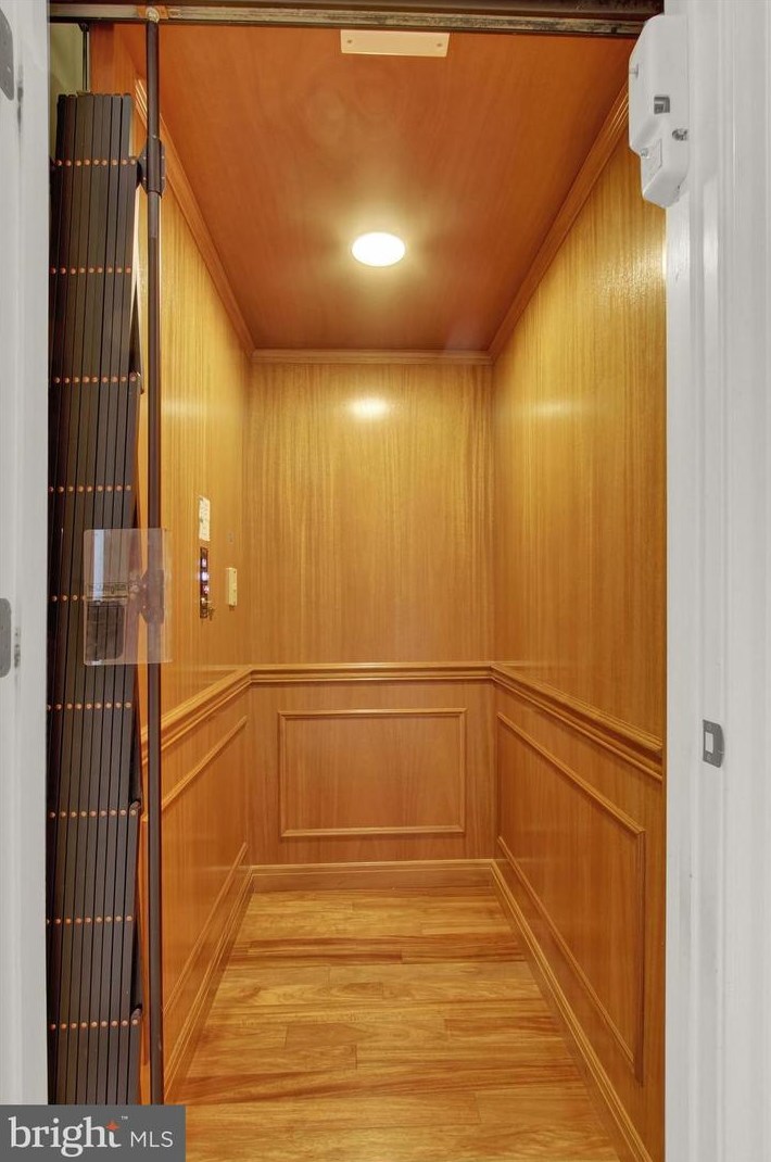 280 Thornhill Dr, Hanover PA  17331-7973 exterior