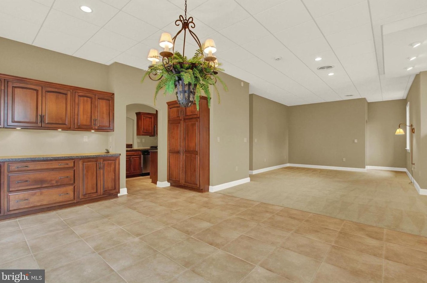 280 Thornhill Dr, Hanover PA  17331-7973 exterior