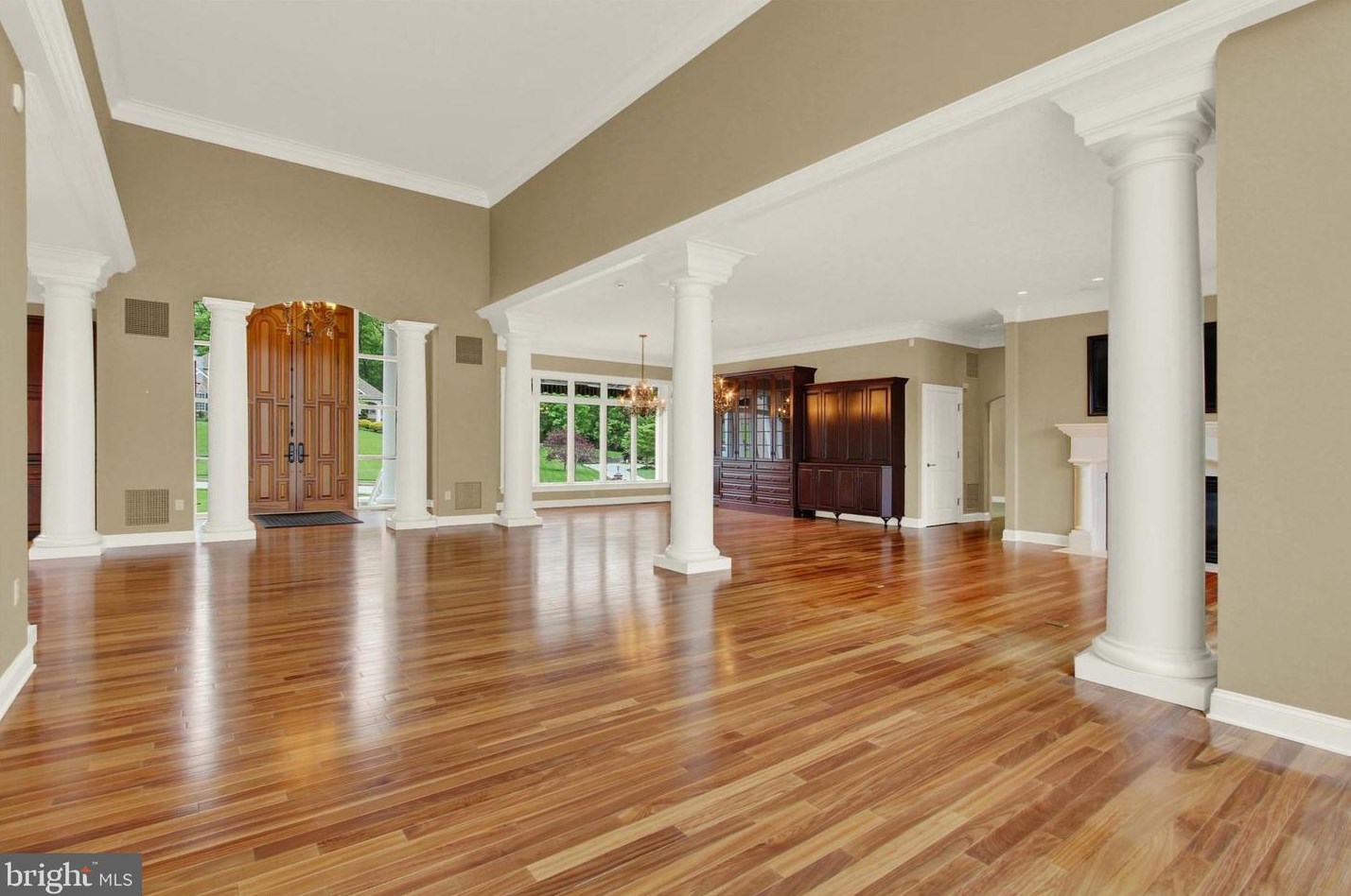 280 Thornhill Dr, Hanover PA  17331-7973 exterior