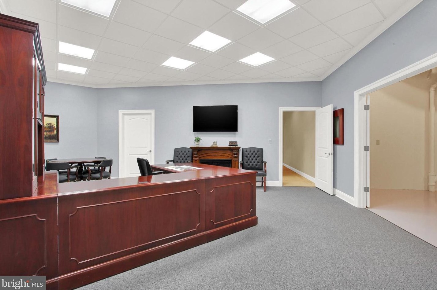 280 Thornhill Dr, Hanover PA  17331-7973 exterior