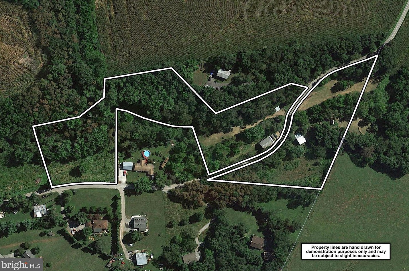 3069 Smith Mill Rd, Tolna, PA 17349-9226