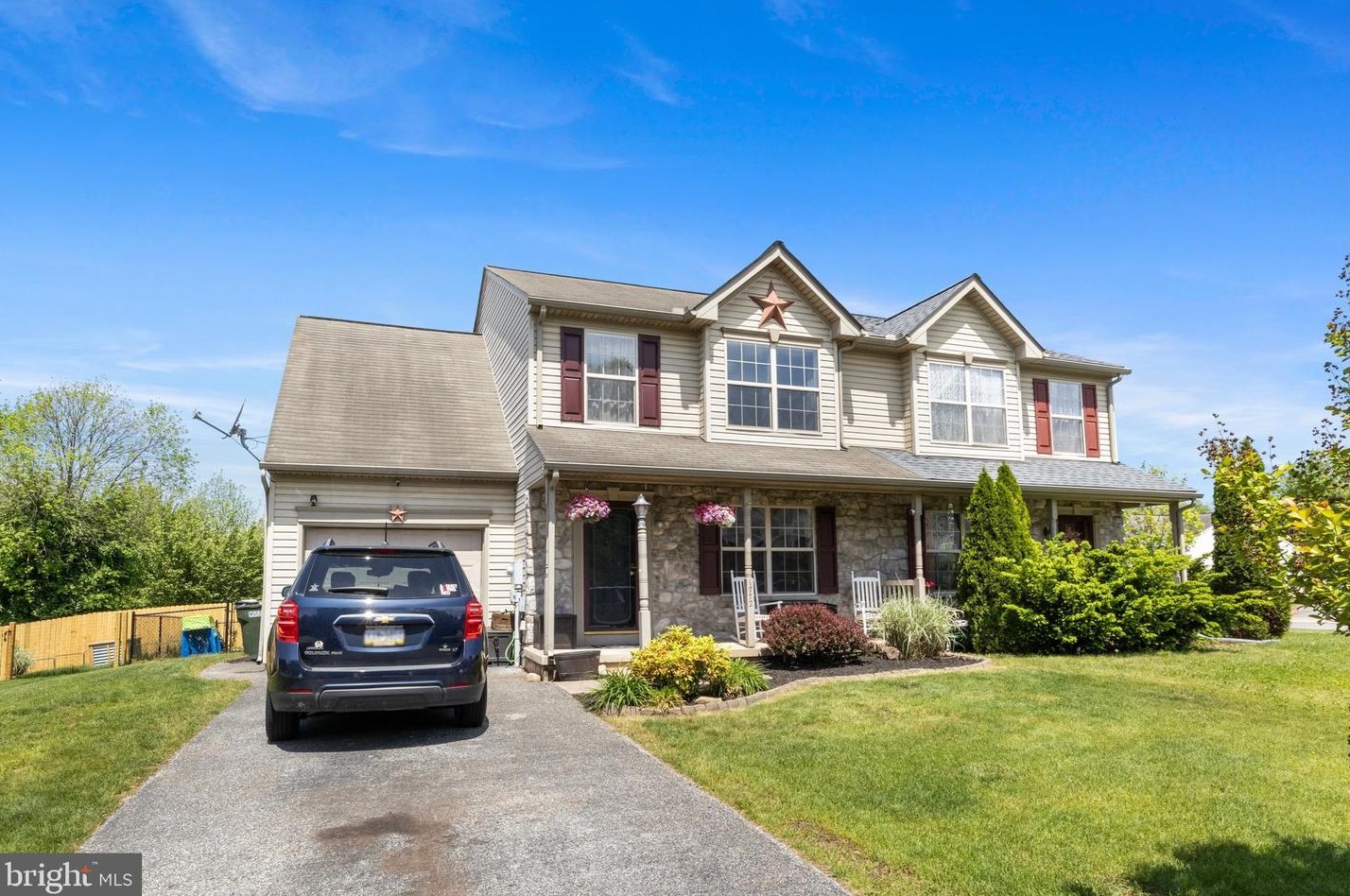 1772 Rocky Rd, York, PA 17315-3681