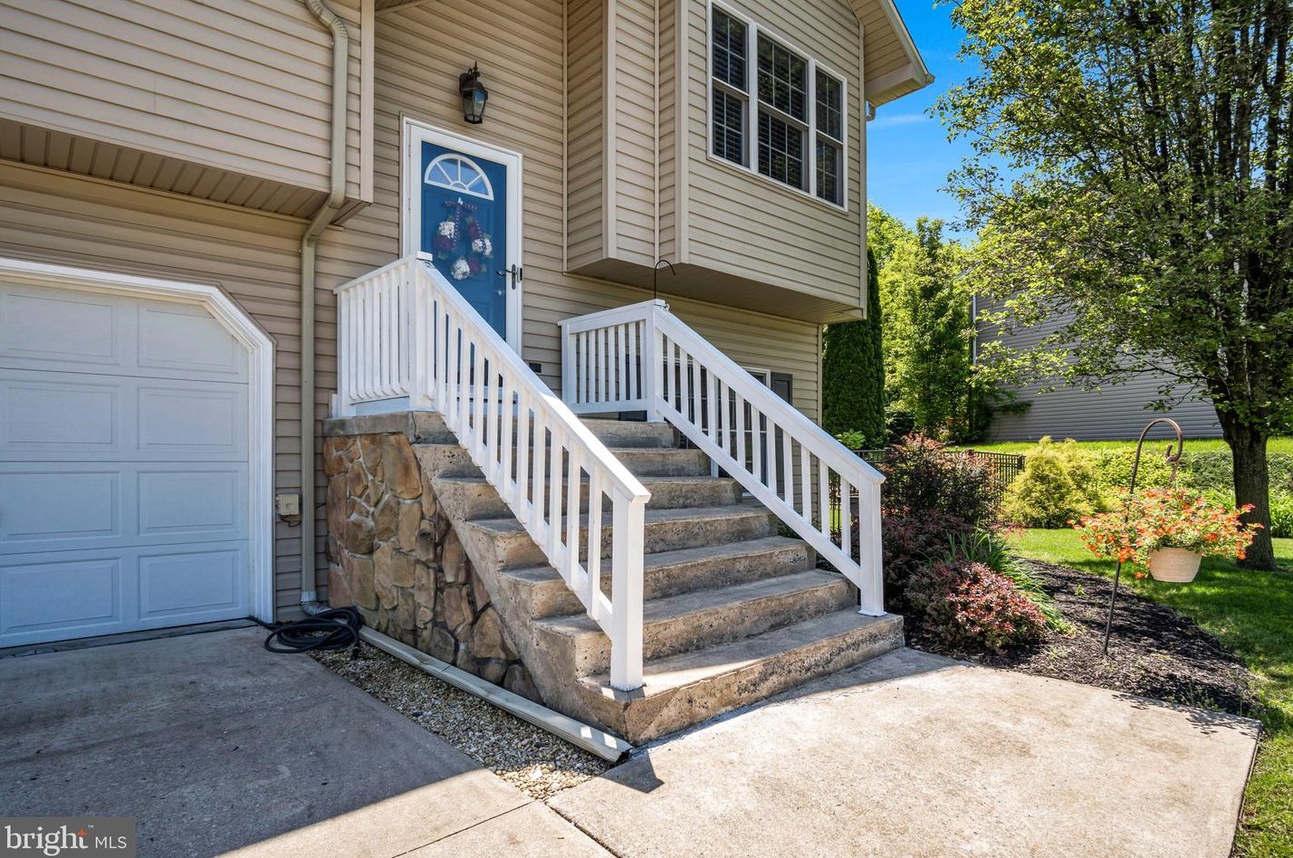 170 Reeser Dr, York Haven, PA 17370