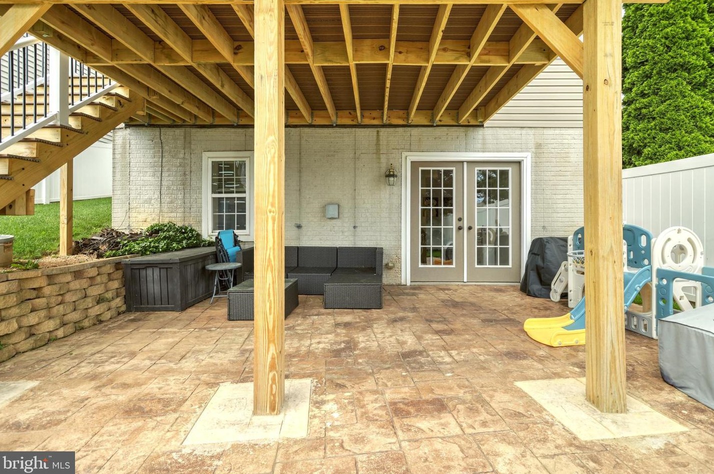 285 Thomas Armor Dr, Bittersville PA  17366-9000 exterior