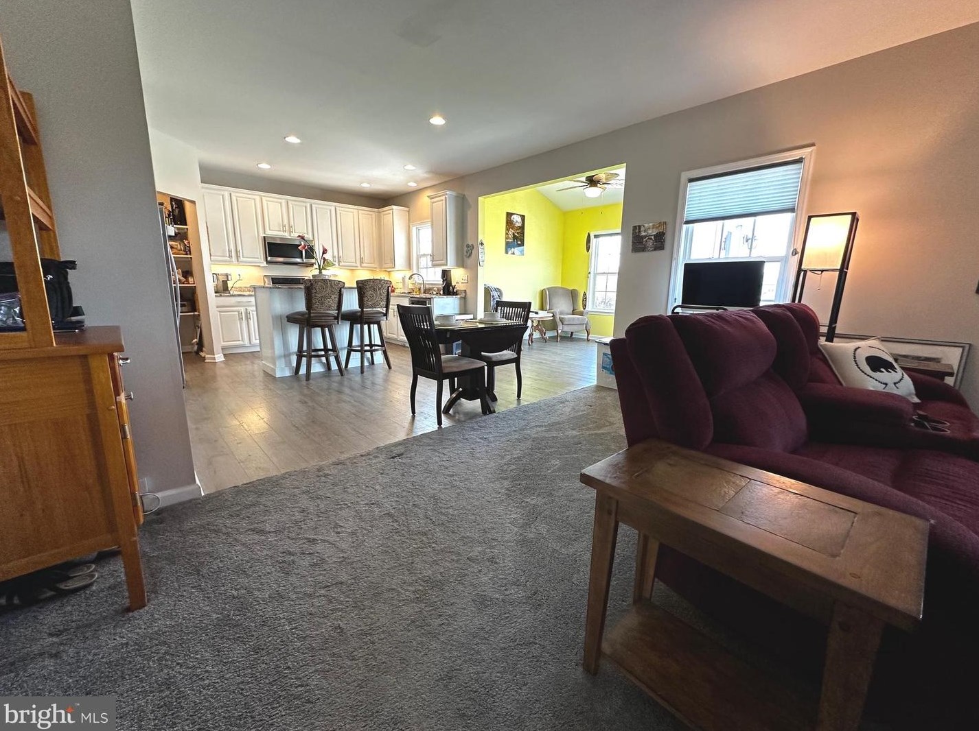 2251 Water Garden Dr, Hanover PA 17331-8323 exterior