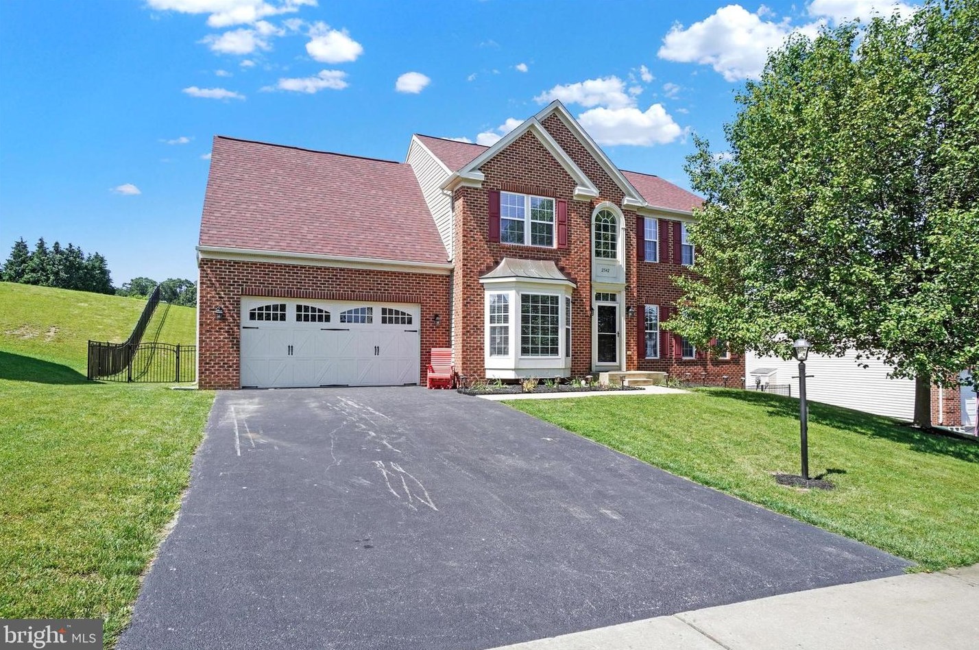 2542 Codorus Ln, Spring Grove PA  17362-9101 exterior