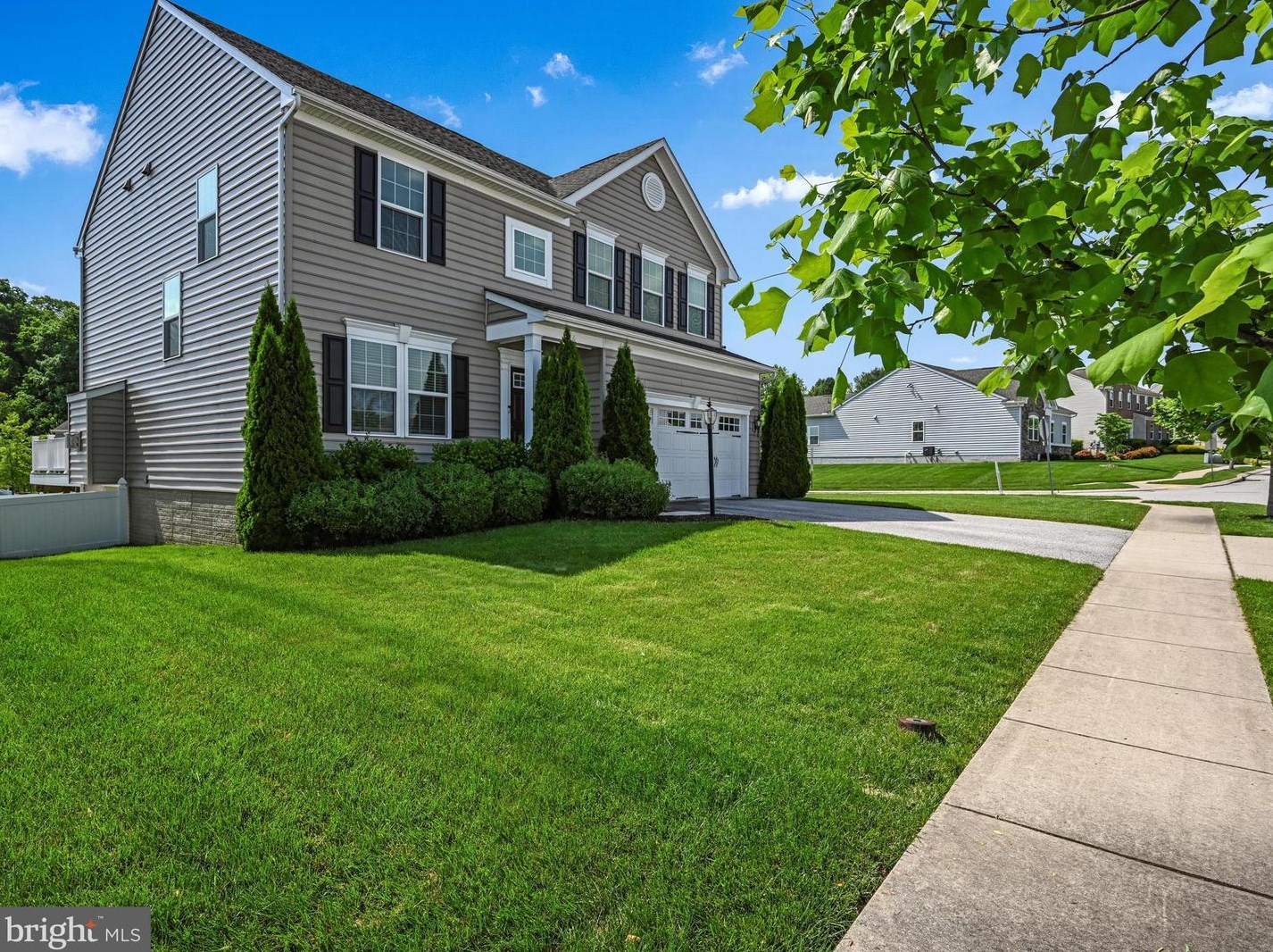 8645 Fairway Ct, Seven Valleys, PA 17360-8987