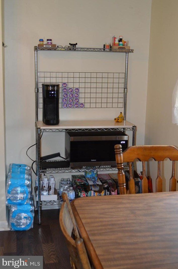 210 Charles Ave, Hanover PA 17331-3338 exterior