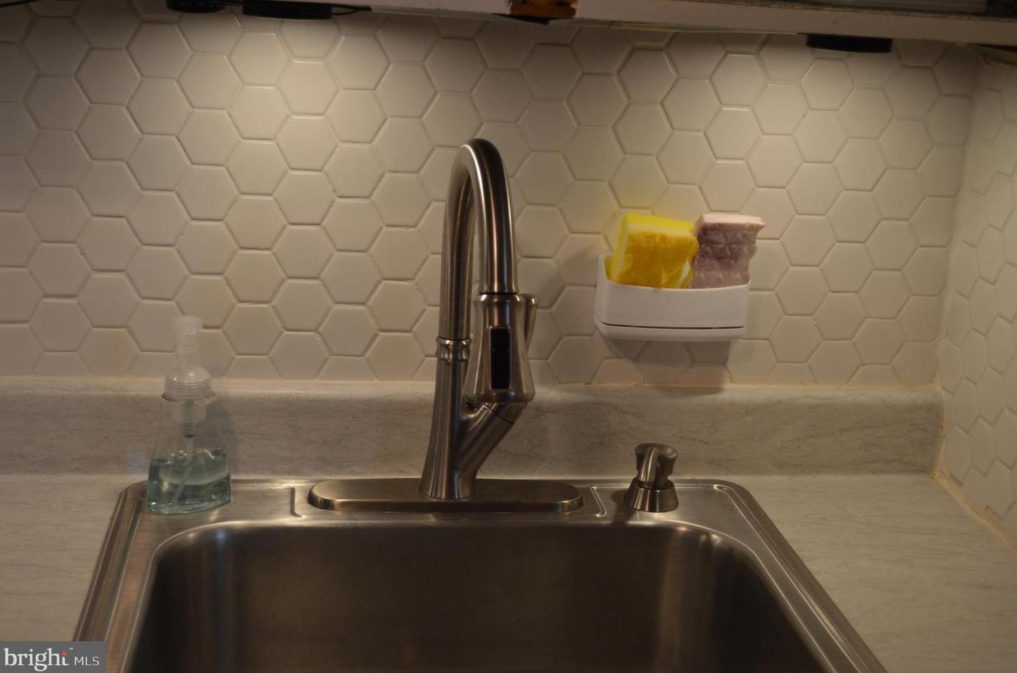 210 Charles Ave, Hanover PA 17331-3338 exterior