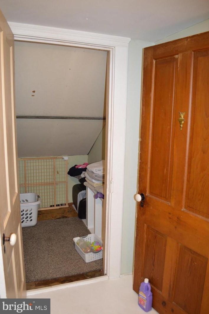 210 Charles Ave, Hanover PA 17331-3338 exterior