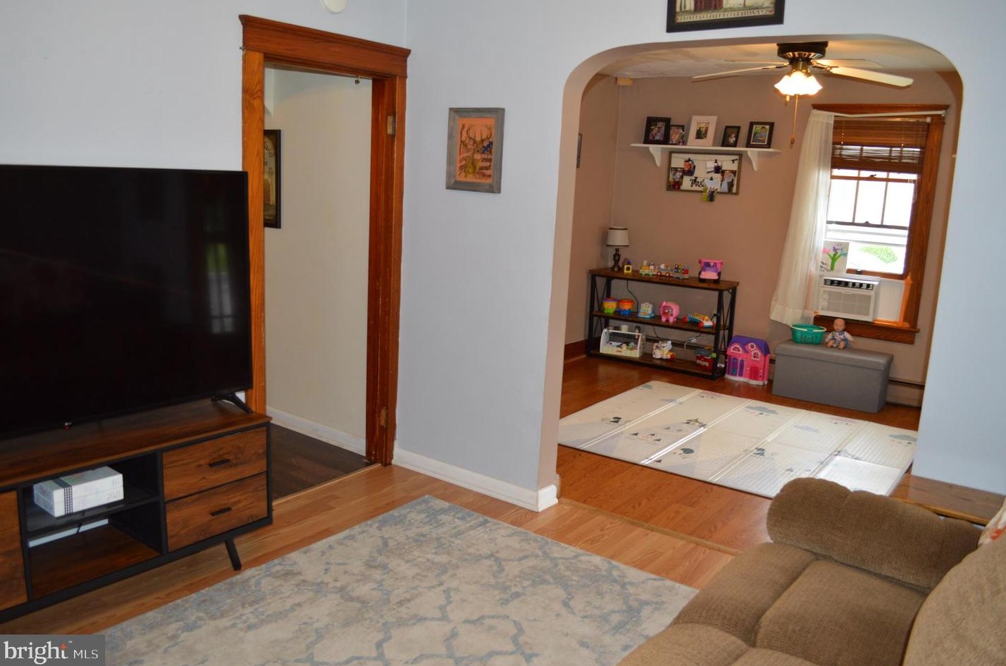 210 Charles Ave, Hanover PA 17331-3338 exterior