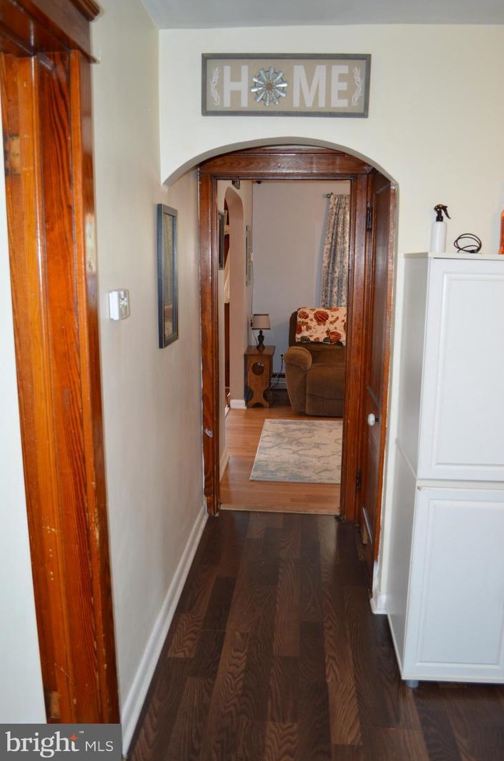 210 Charles Ave, Hanover PA 17331-3338 exterior