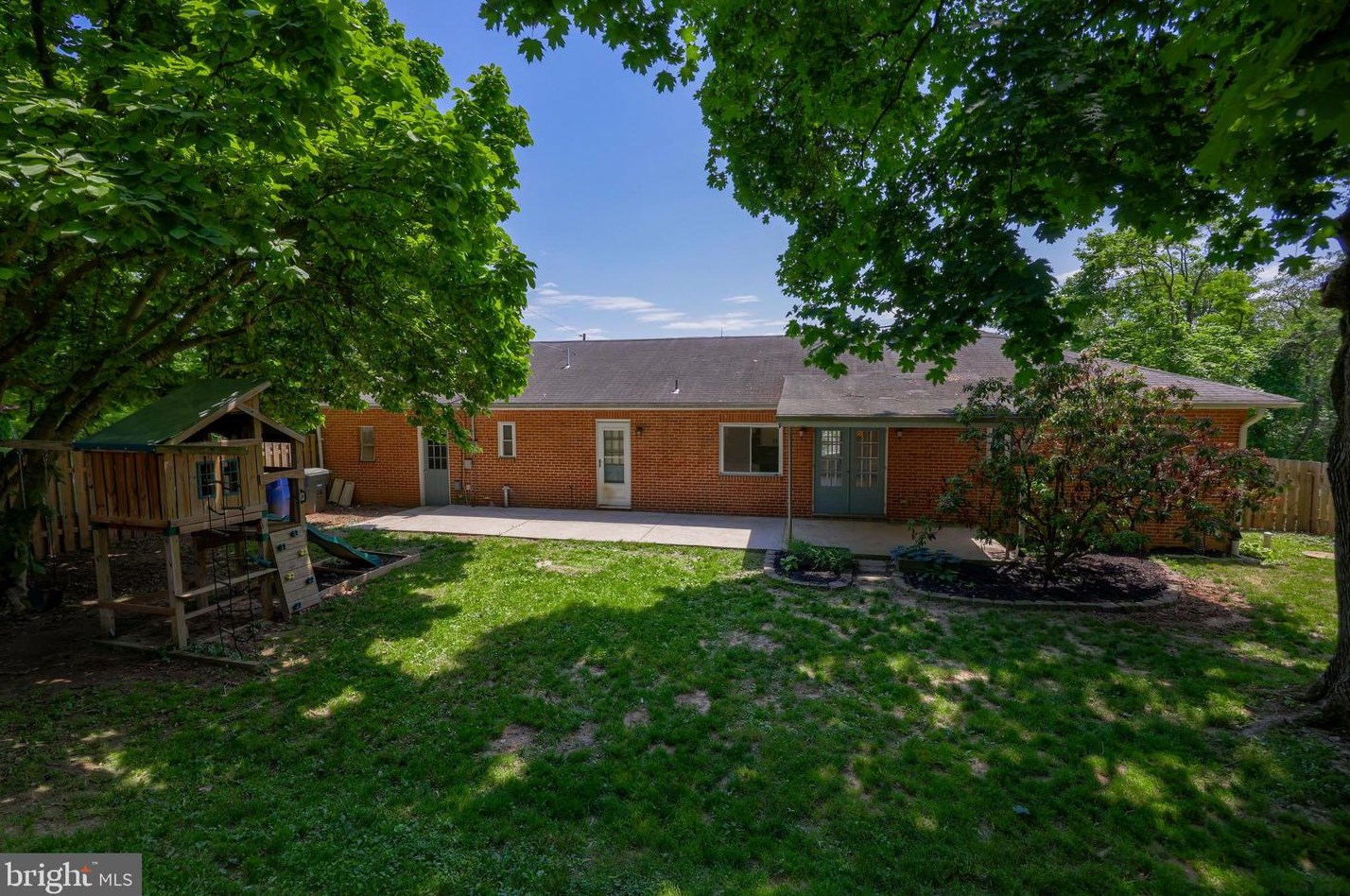 207 Scott Rd, York, PA 17403-9564