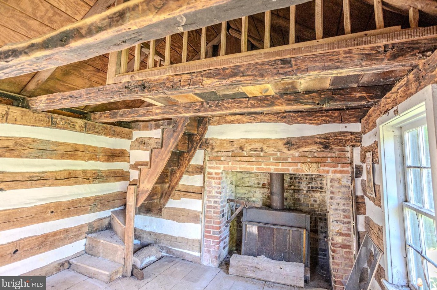 497 Laurence Dr, Hanover PA 17331-8499 exterior