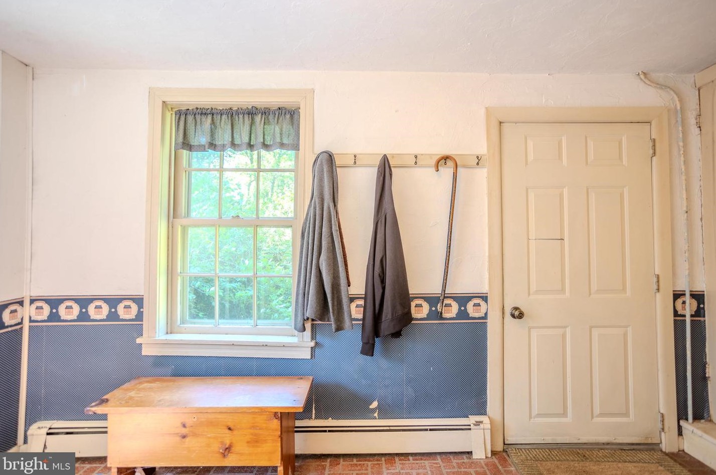 497 Laurence Dr, Hanover PA 17331-8499 exterior