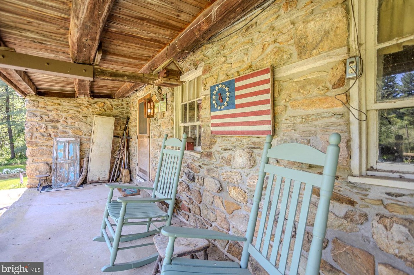 497 Laurence Dr, Hanover PA 17331-8499 exterior