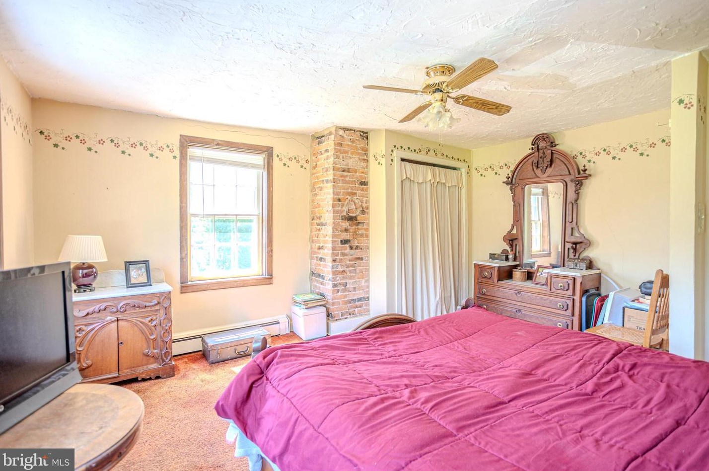 497 Laurence Dr, Hanover PA 17331-8499 exterior