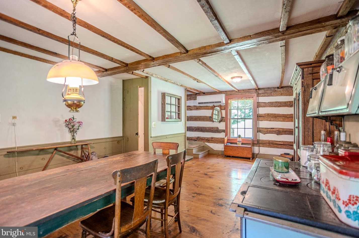 497 Laurence Dr, Hanover PA 17331-8499 exterior