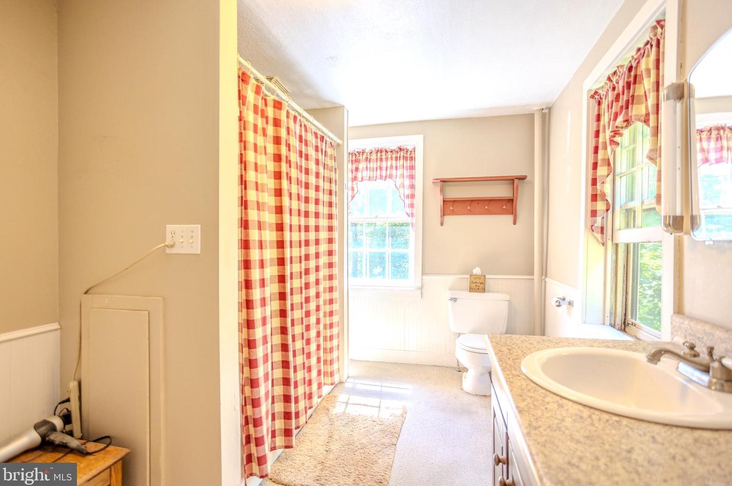 497 Laurence Dr, Hanover PA 17331-8499 exterior