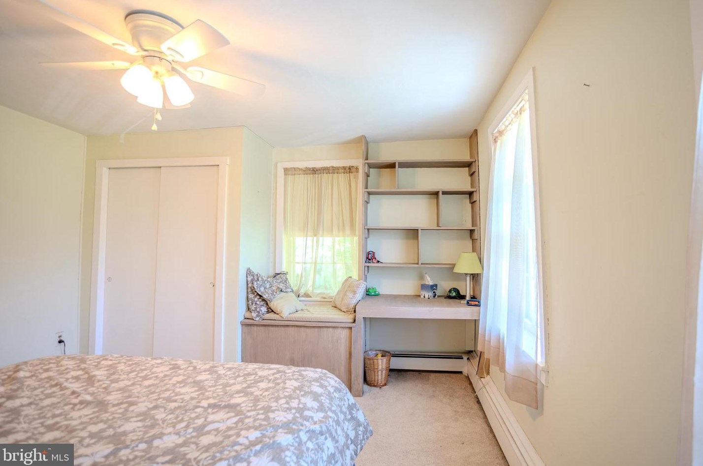 497 Laurence Dr, Hanover PA 17331-8499 exterior