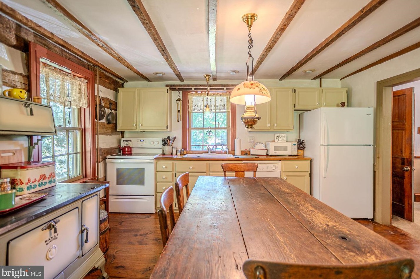 497 Laurence Dr, Hanover PA 17331-8499 exterior