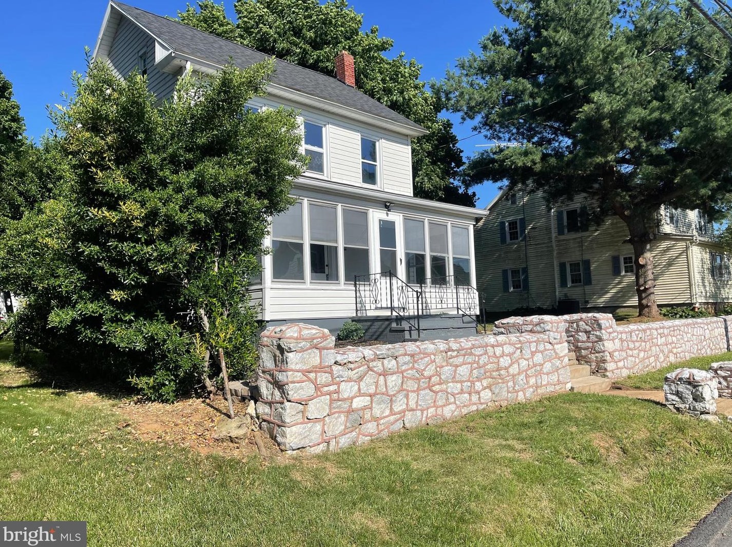 12497 Winterstown Rd, Cross Roads, PA 17322