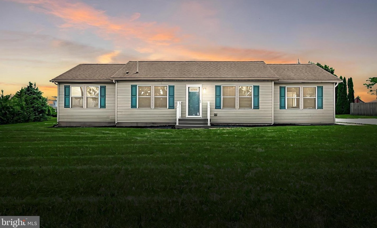 7419 Club Farm Rd, Seven Valleys, PA 17360-9099