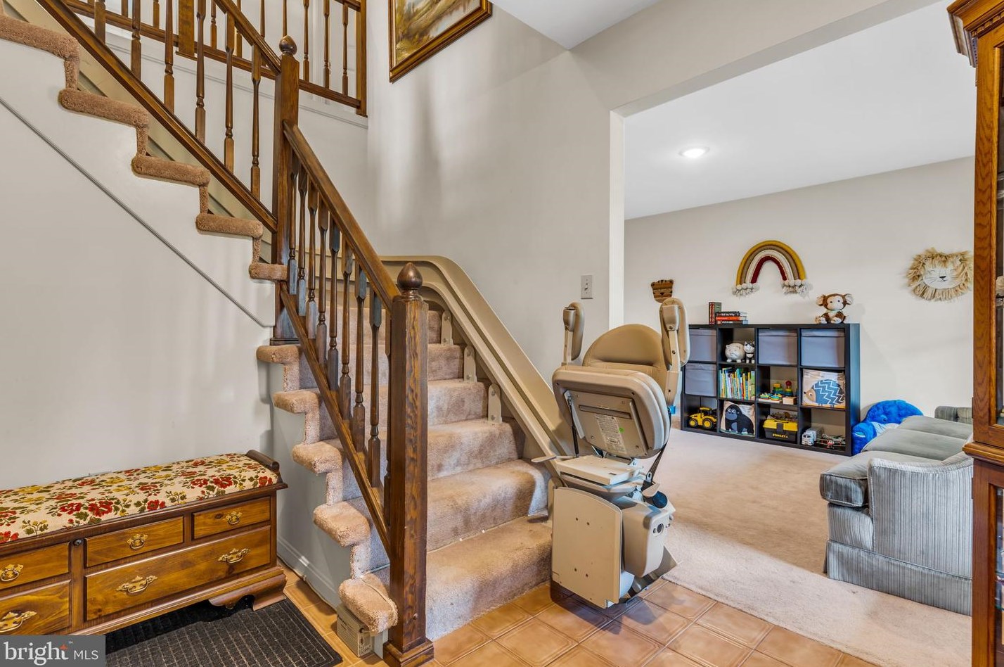 101 Clydesdale Ct, Etters, PA 17319-9302