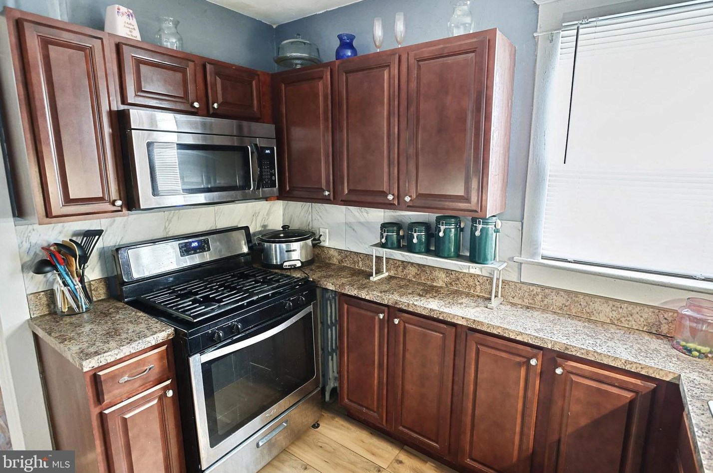 17 Adams St, York PA 17404-5301 exterior