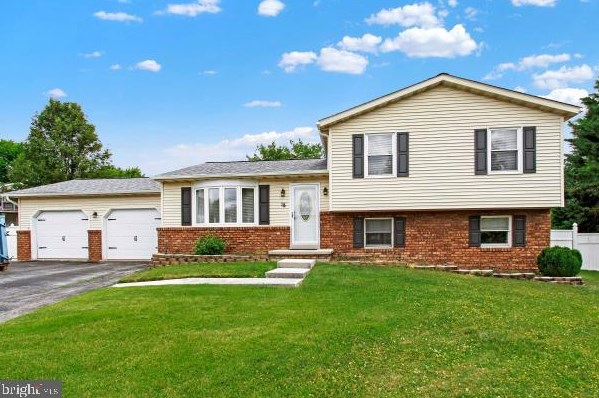 18 Gladys Ct, Hanover, PA 17331