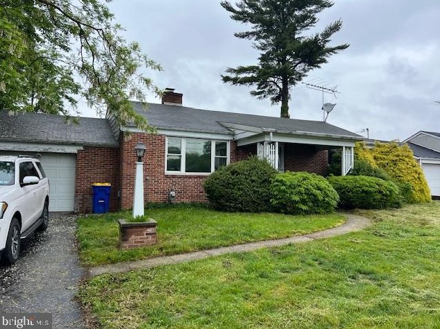 2363 Carlisle Rd, York, PA 17408-4007