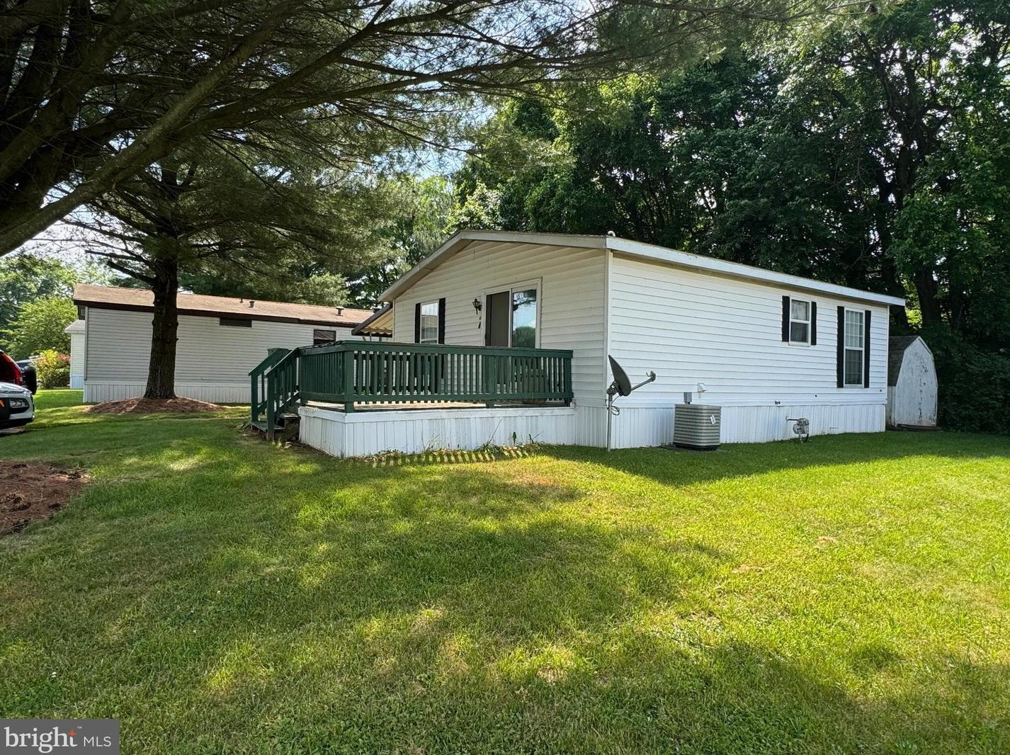 48 Shawna Ave, York, PA 17402-9591