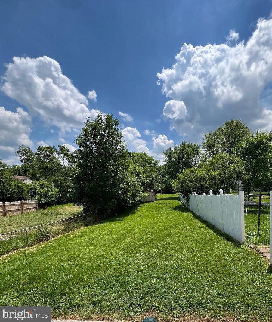 25 Oneill Ave, Hanover, PA 17331