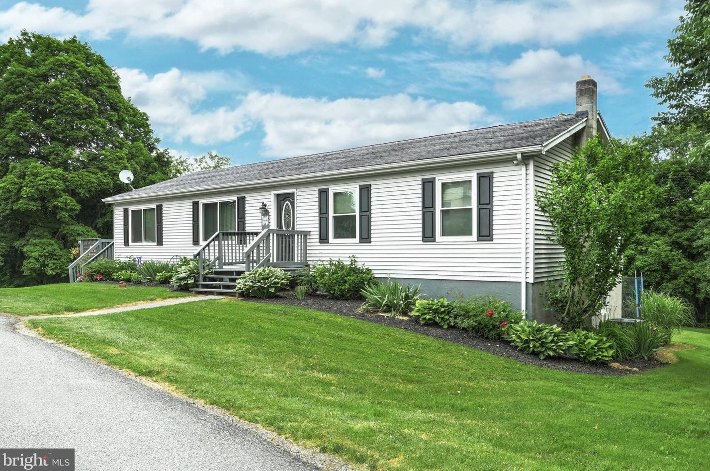 69 Conewago Aly, York Haven, PA