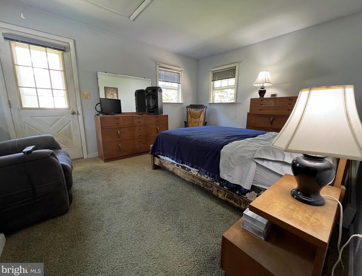 2085 Roosevelt Ave, York PA 17401-2915 exterior