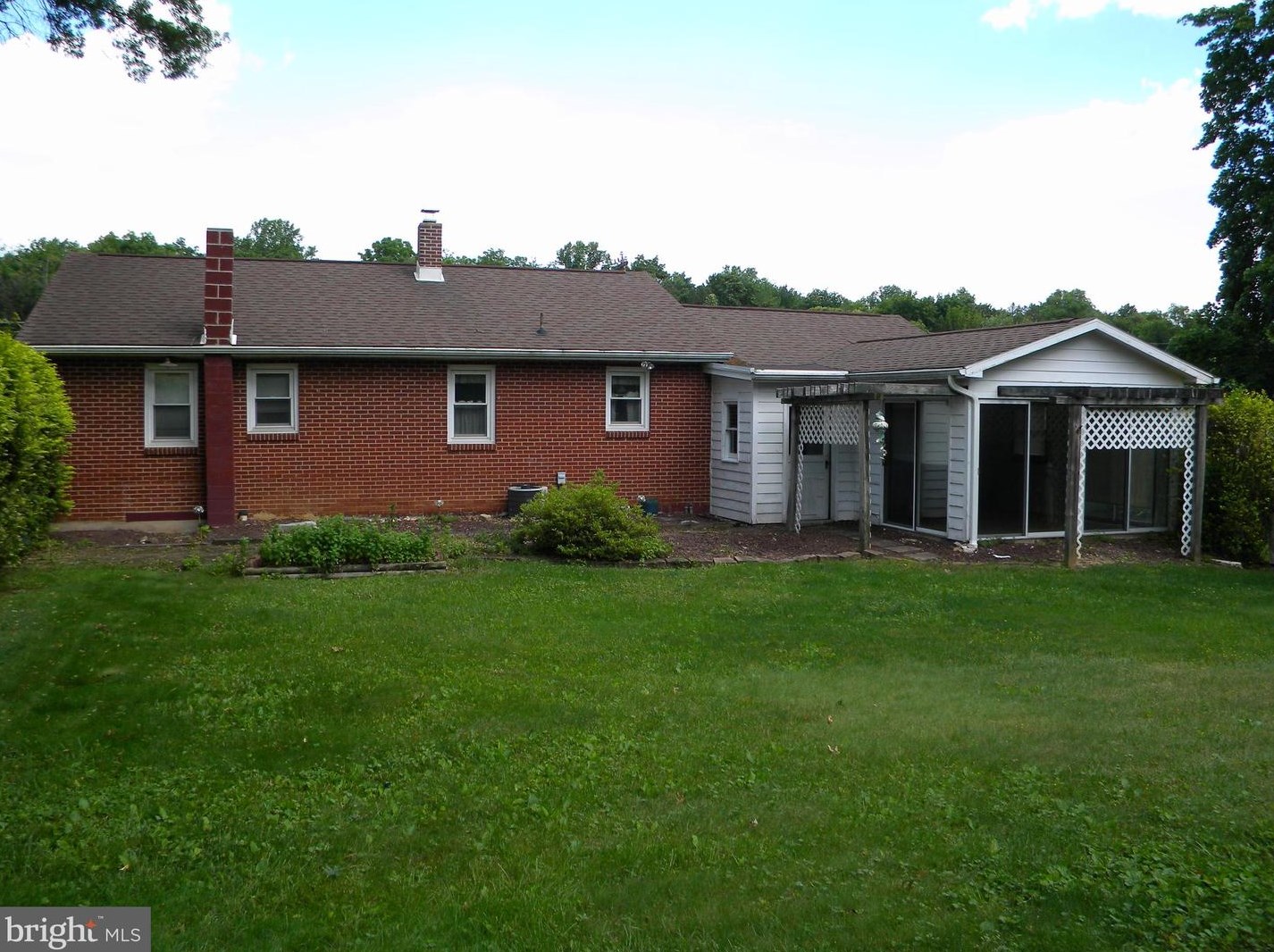 405 Mountain Rd, Siddonsburg, PA 17019