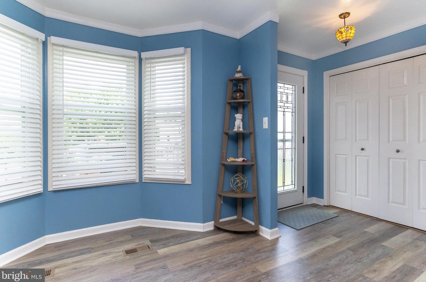 422 Debbie Ct, Hanover, PA 17331