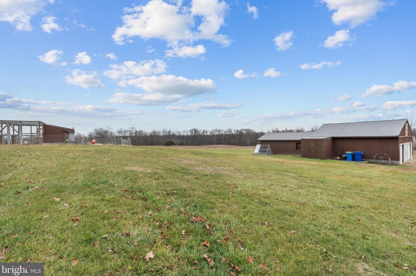 445 Bowers Brg Rd, Strinestown PA  17345-9231 exterior