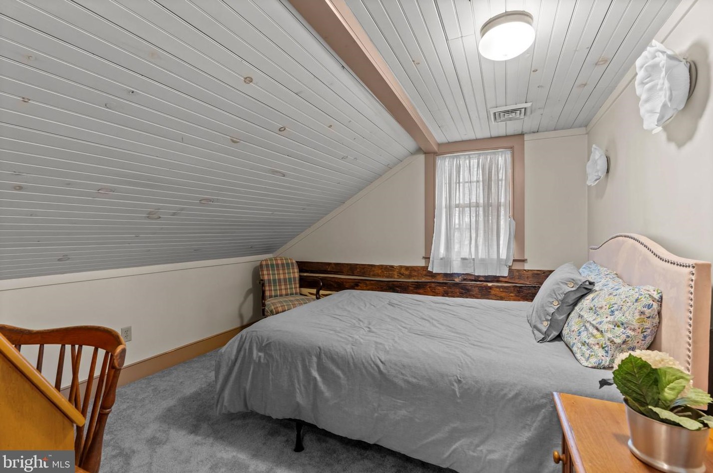 445 Bowers Brg Rd, Strinestown PA  17345-9231 exterior