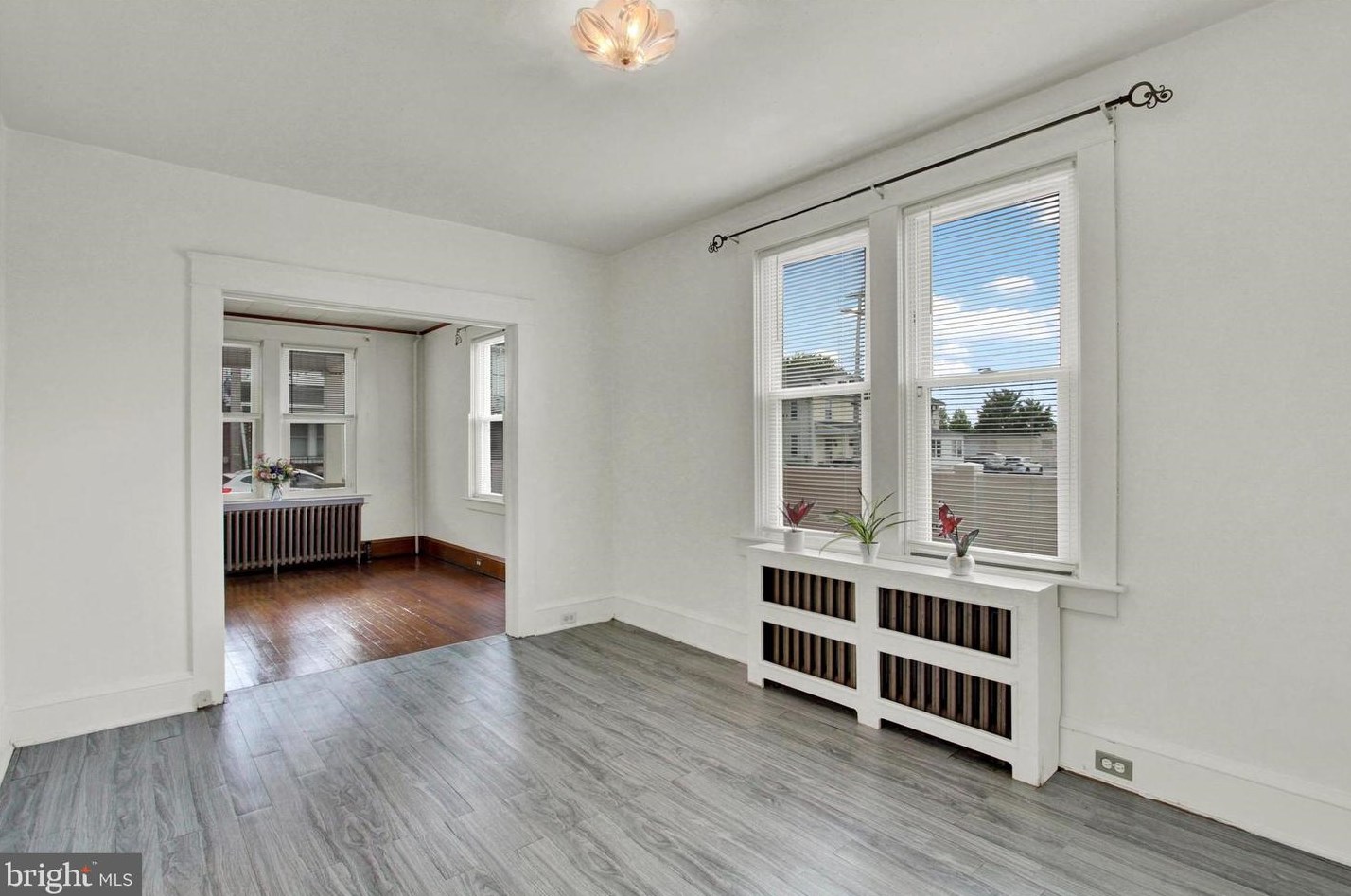 234 Chestnut St, Hanover PA 17331-2249 exterior