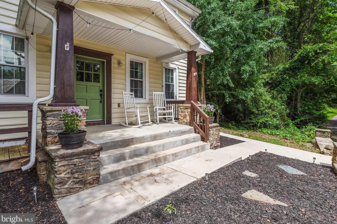 410 E Spring Valley Rd, Siddonsburg, PA 17019