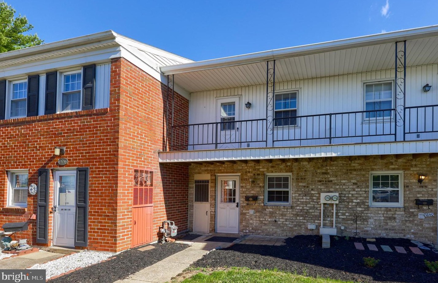 1638 Devers Rd, York, PA 17404-1951
